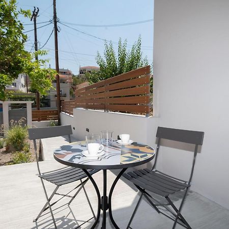 Camara Luxury Apartments Pylos Exterior photo