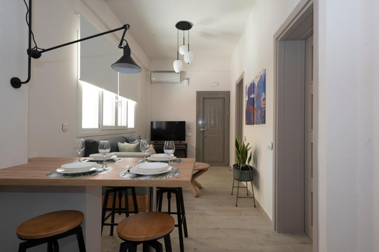 Camara Luxury Apartments Pylos Exterior photo